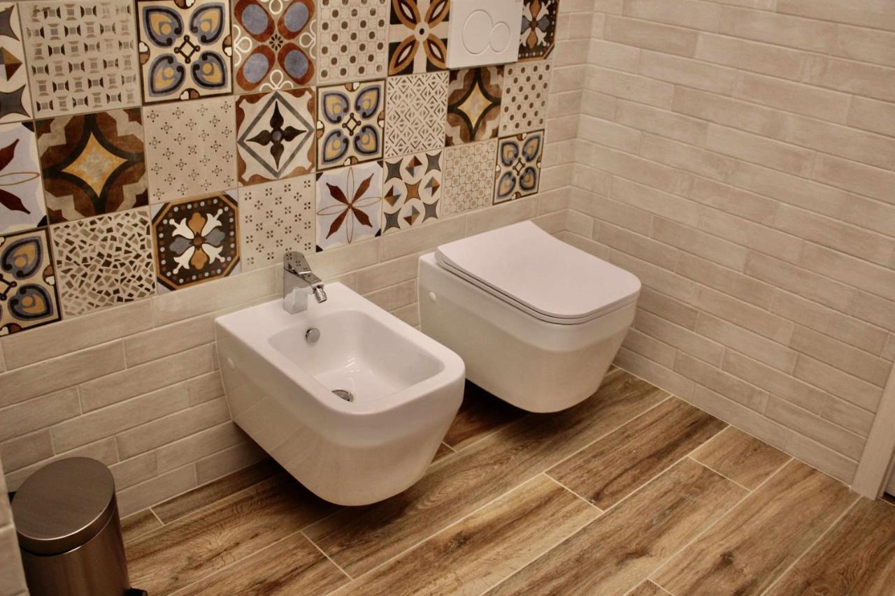 Casa Del Tempo Rosa Tassullo Ospitar Apartment Ngoại thất bức ảnh